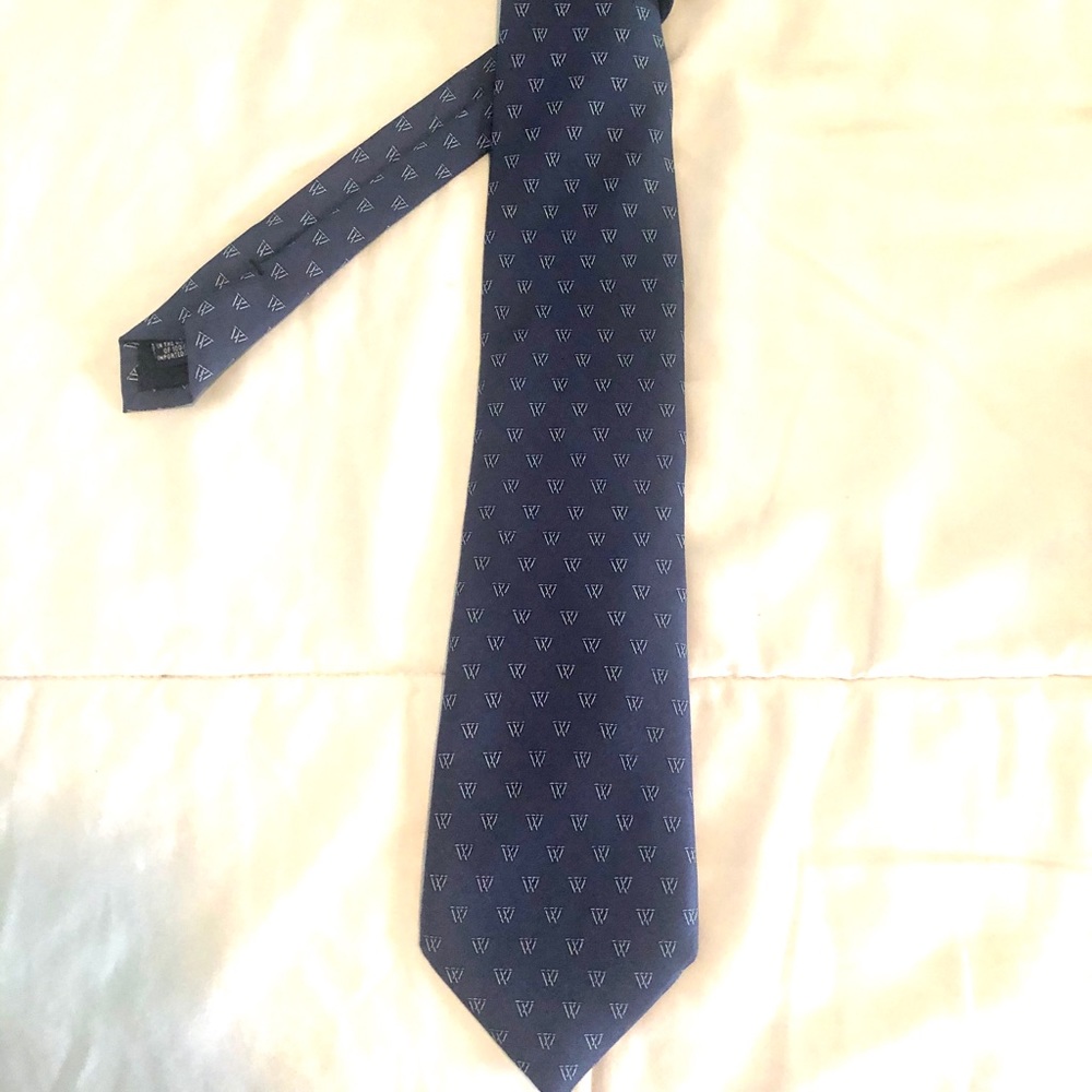Vineyard Vines Blue Silk Tie